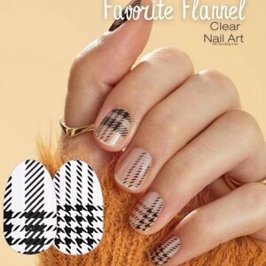 Color Street Favorite Flannel